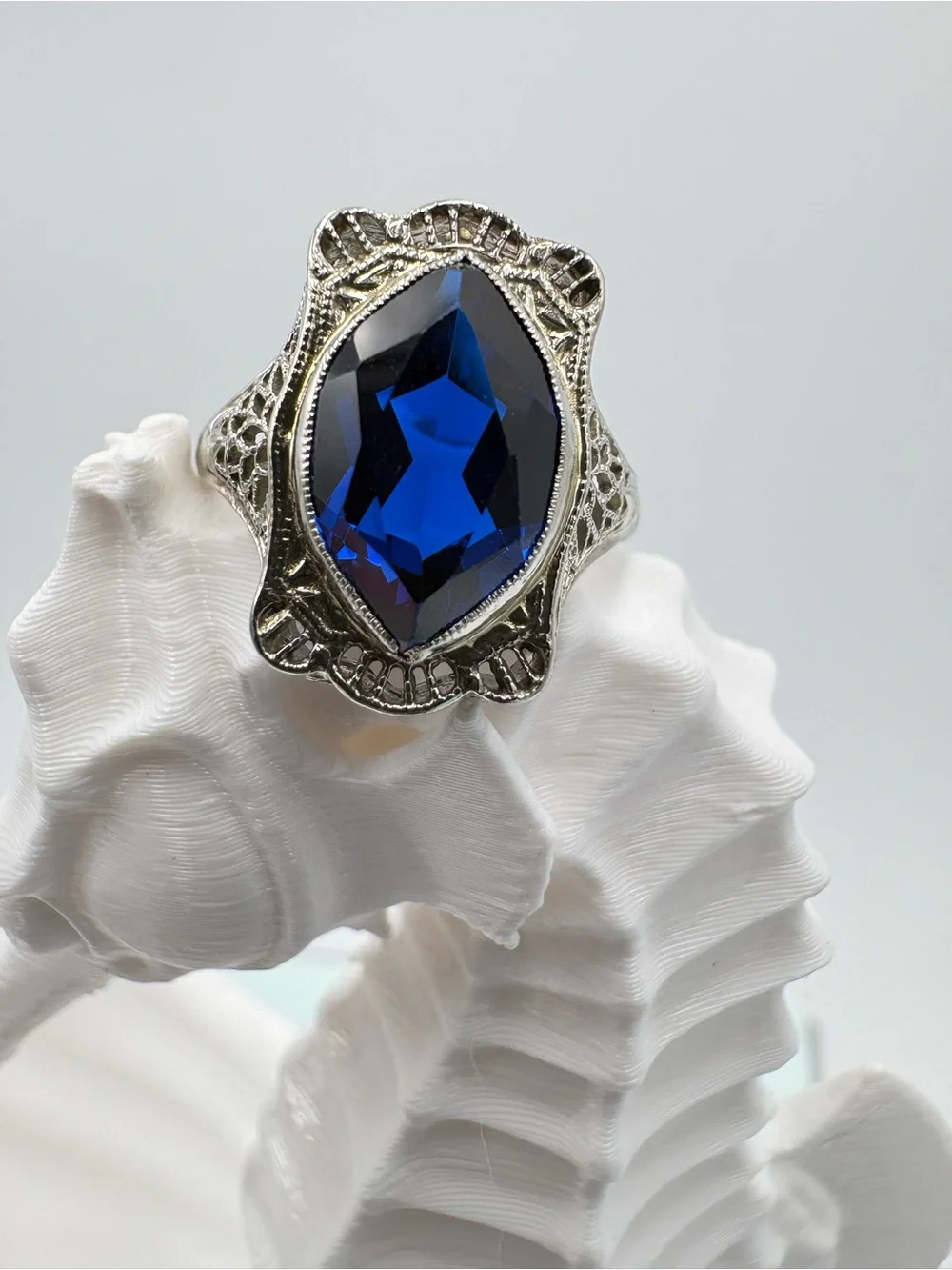 1920’s Art Deco 14K Gold Genuine Sapphire Gemstone Posey Engagement Ring Sz 5.5